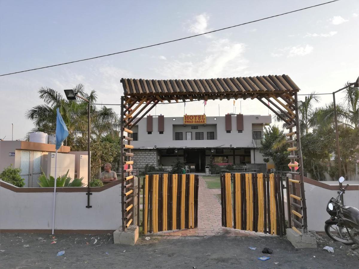 Hotel Shiv Regency Kukma المظهر الخارجي الصورة