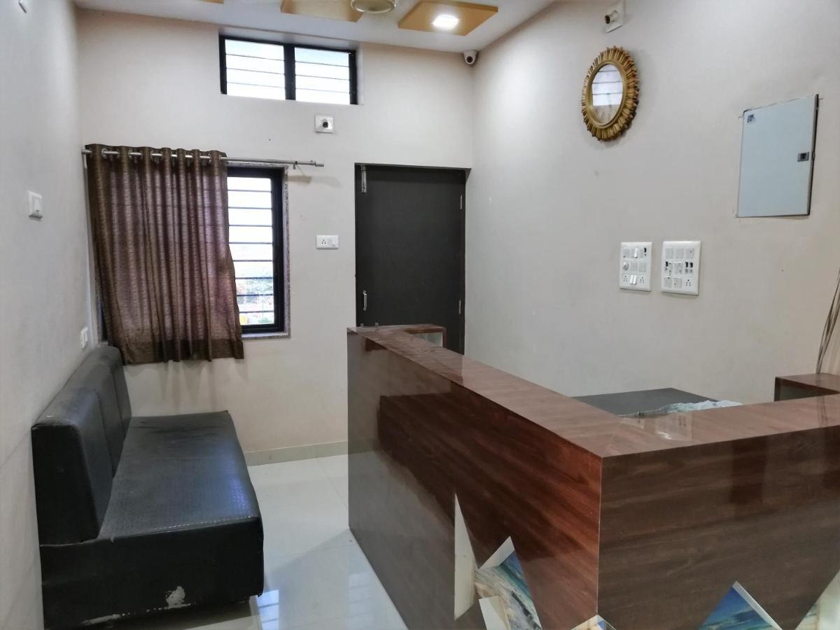 Hotel Shiv Regency Kukma المظهر الخارجي الصورة