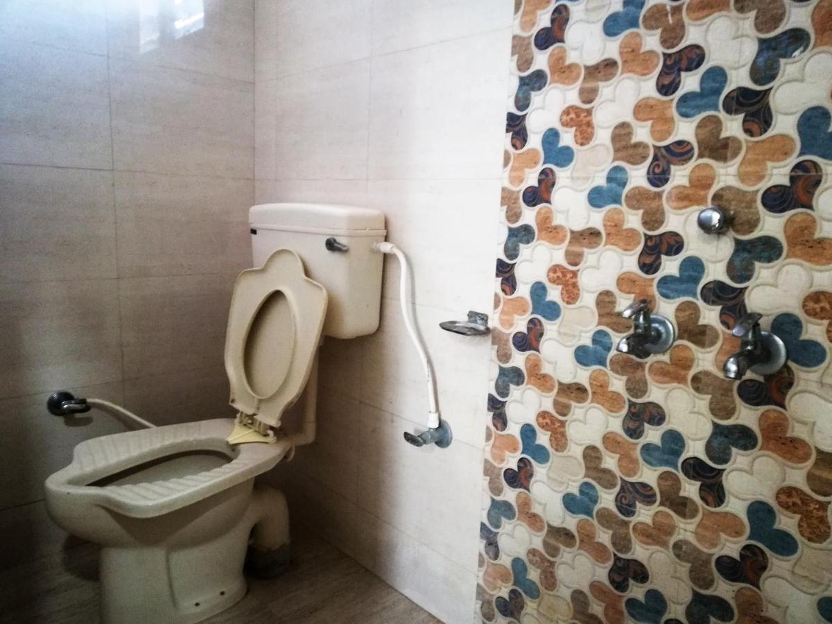 Hotel Shiv Regency Kukma المظهر الخارجي الصورة